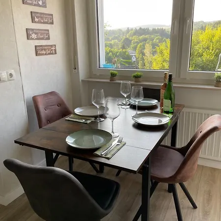 Auf Dem Wingertsberg 公寓 新维德