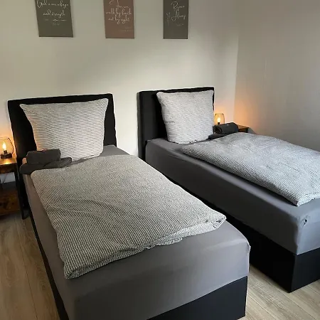 Auf Dem Wingertsberg 노이비트